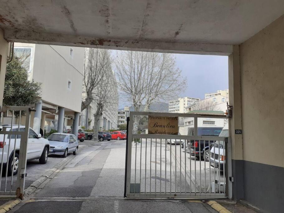 Toulon Est La Valette Studio 35M2 Dominant Parking Proche Mer Apartment Exterior photo